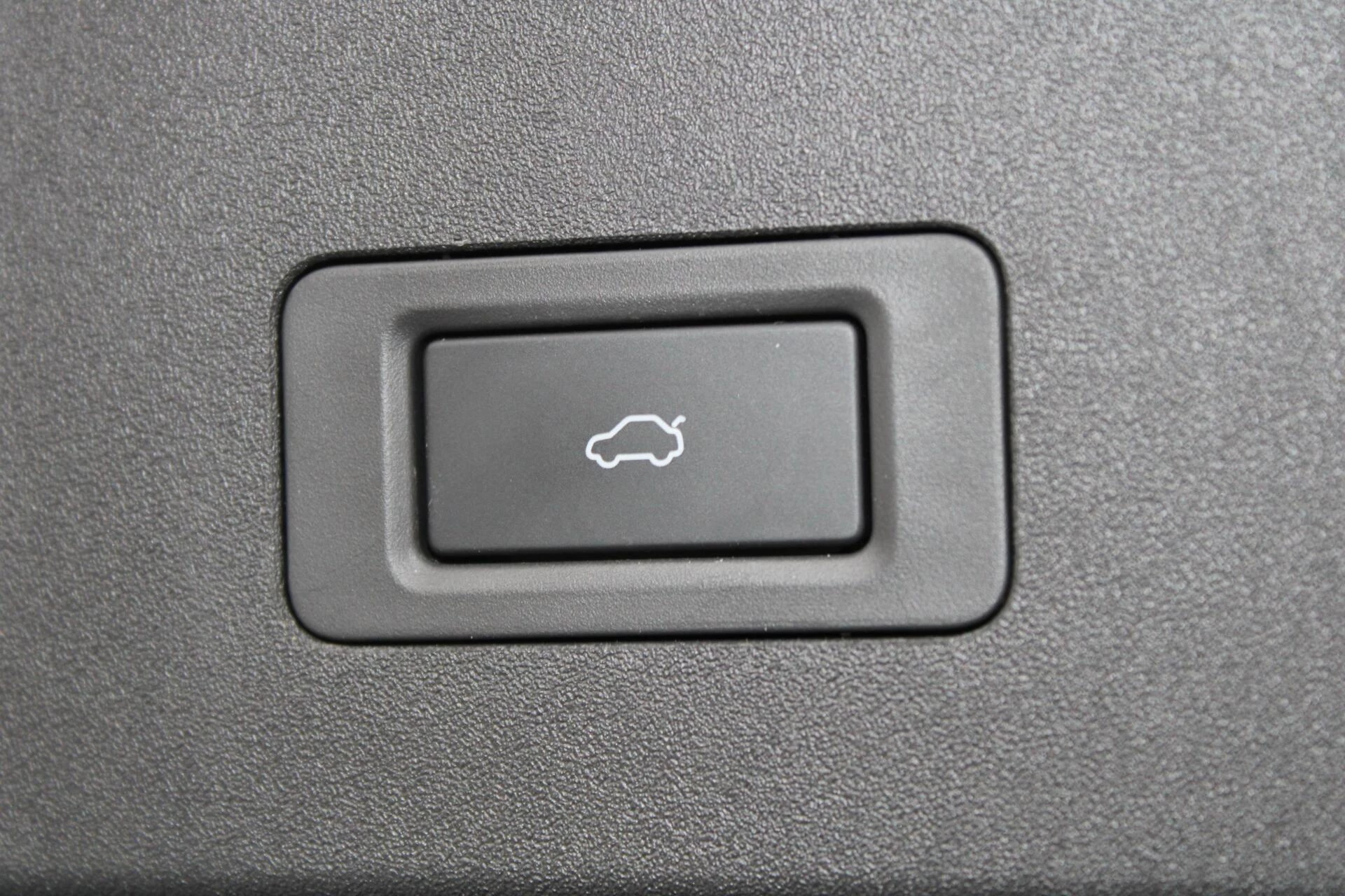 Hoofdafbeelding Omoda 9 SHS