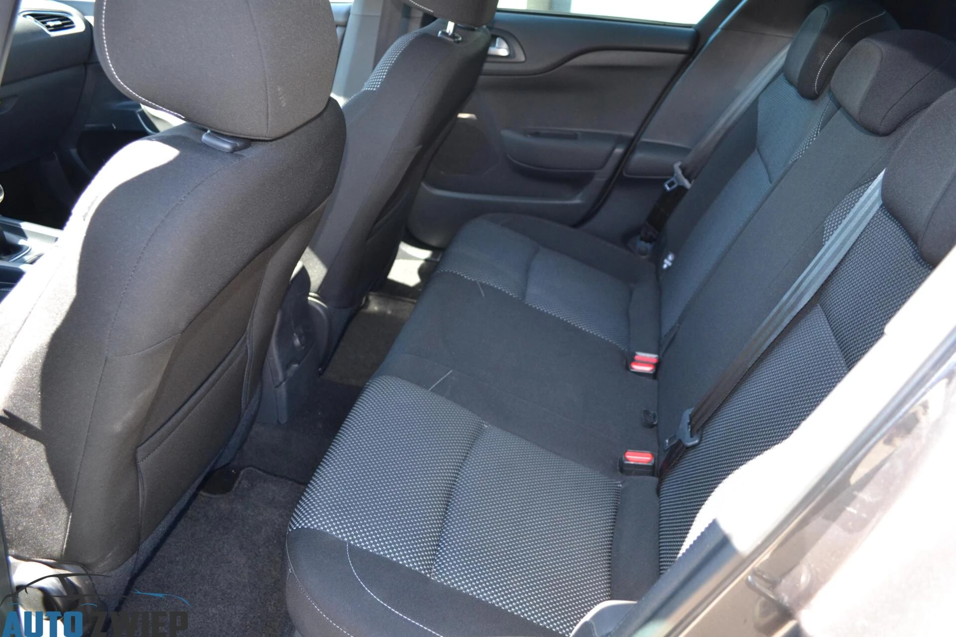 Hoofdafbeelding DS DS 4