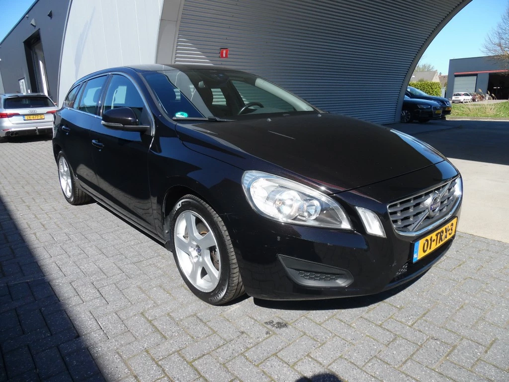 Hoofdafbeelding Volvo V60