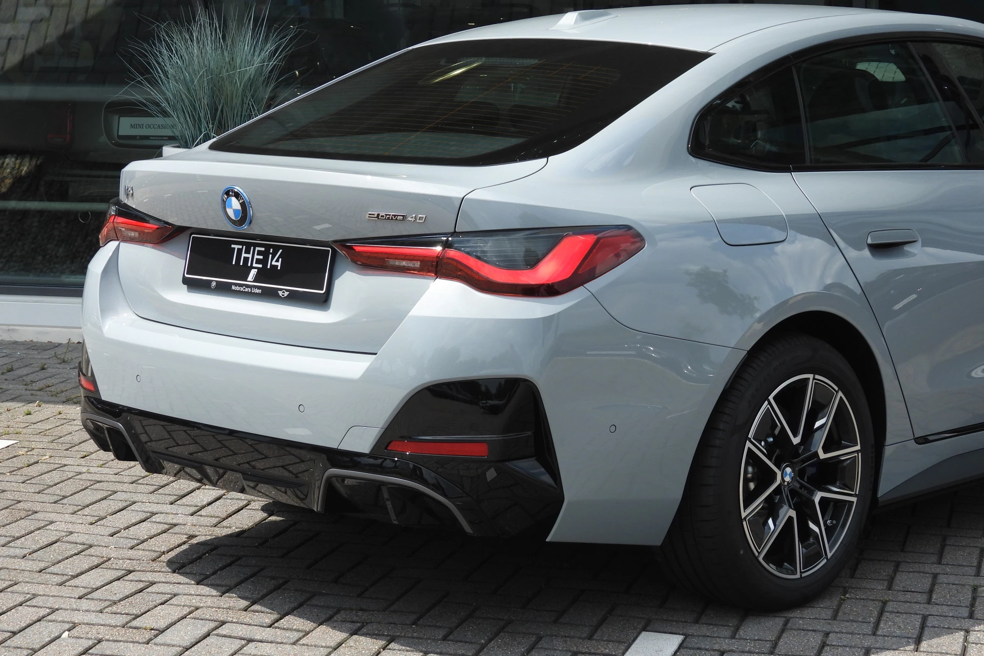 Hoofdafbeelding BMW i4