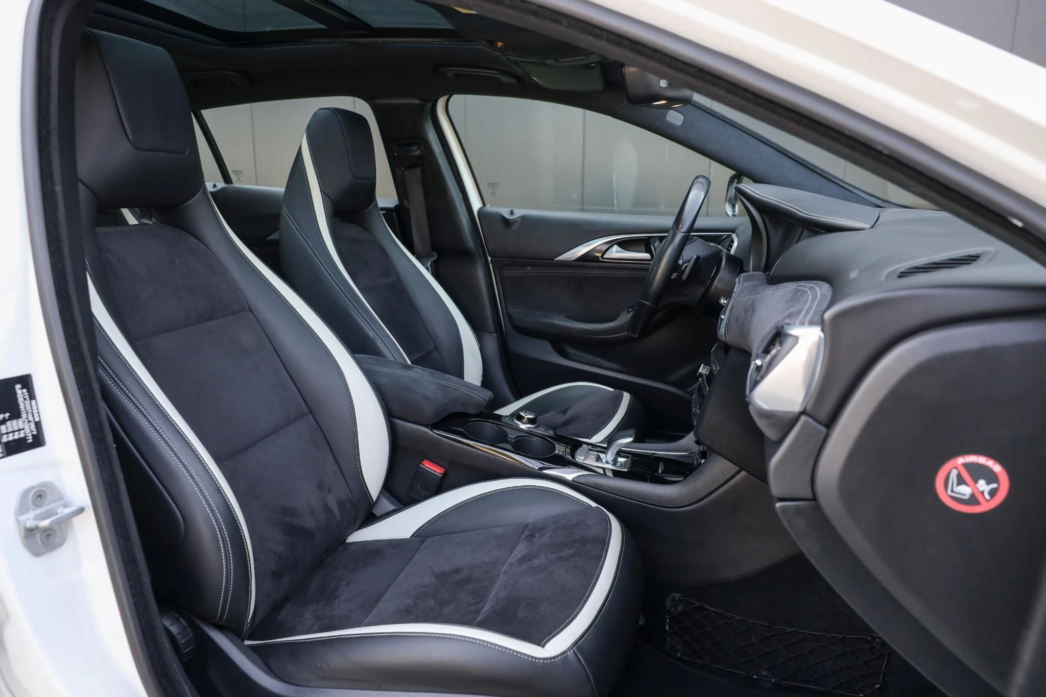 Hoofdafbeelding Infiniti Q