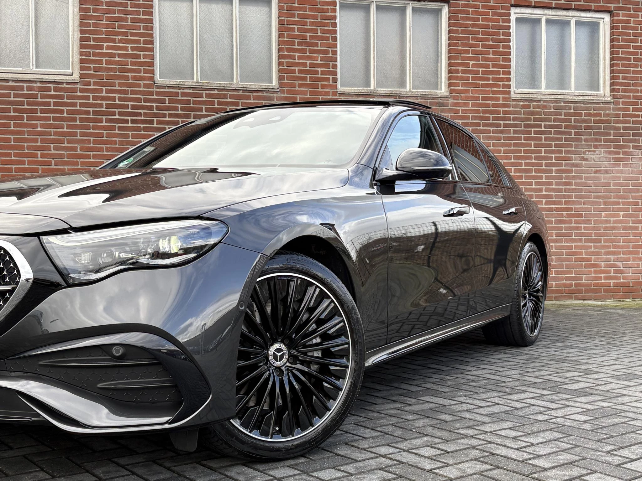 Hoofdafbeelding Mercedes-Benz E-Klasse