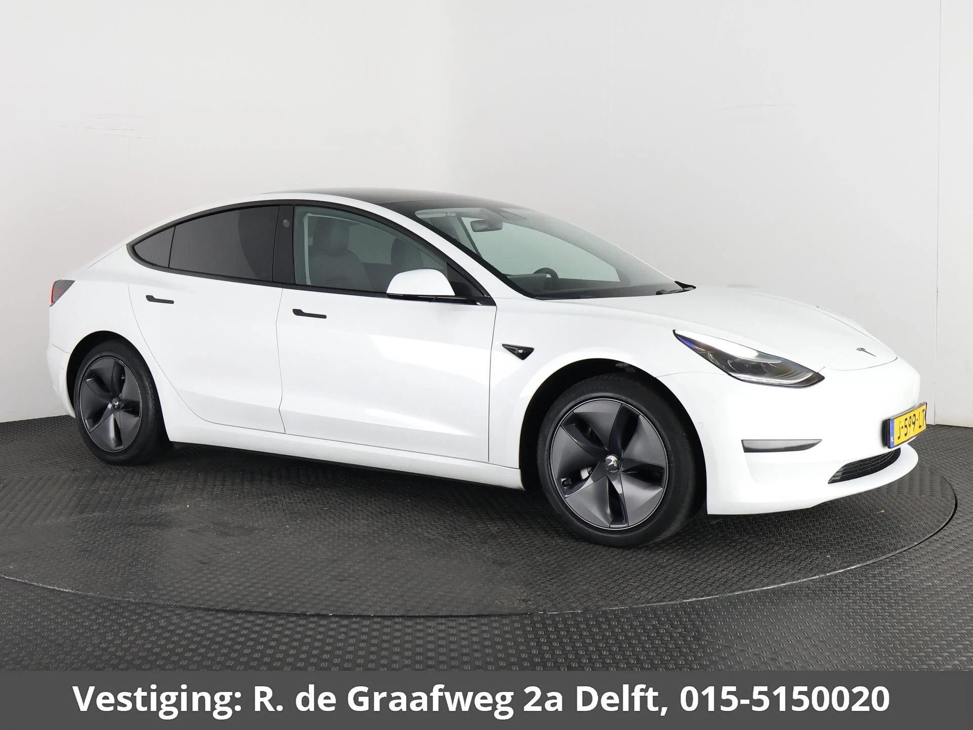 Hoofdafbeelding Tesla Model 3