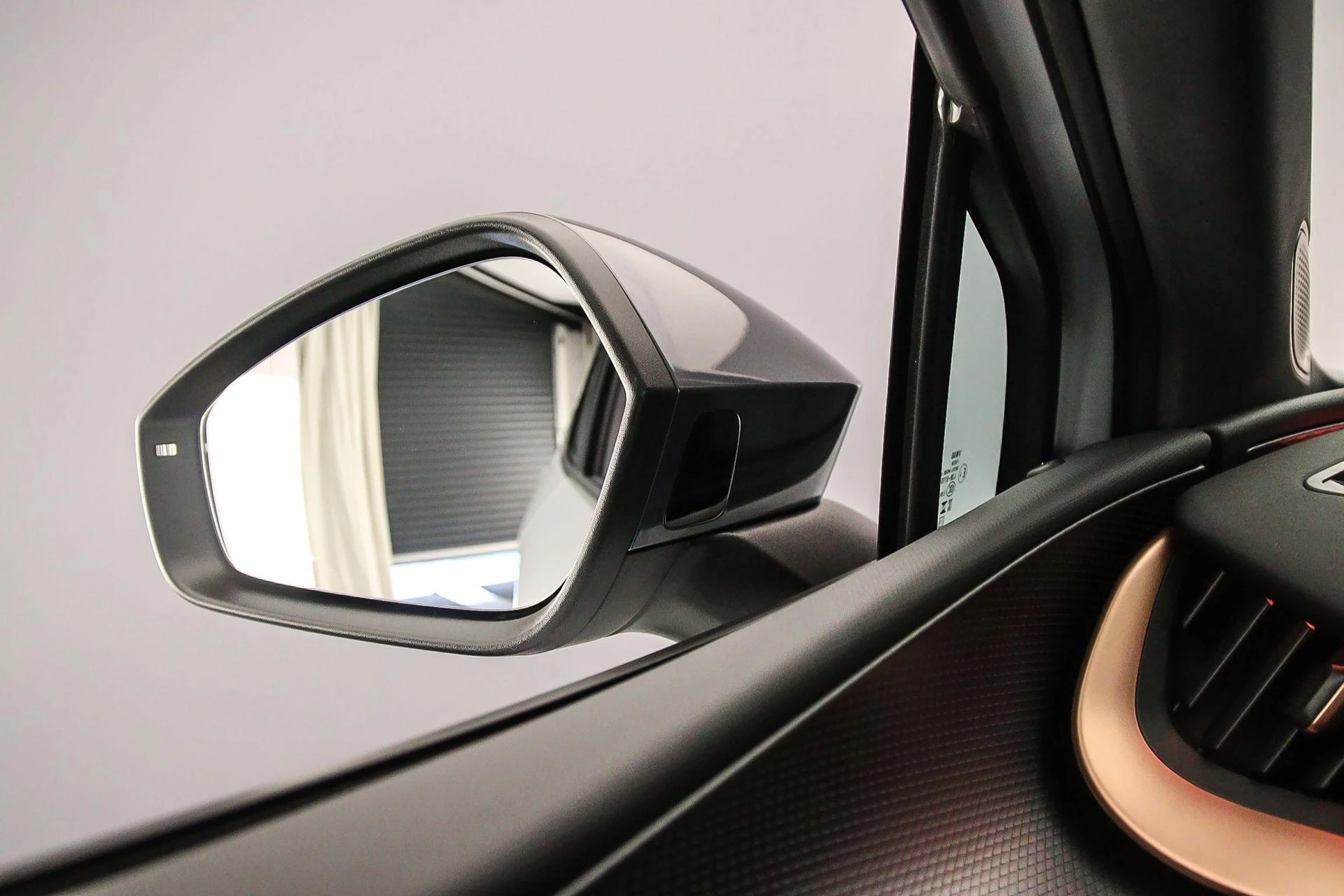 Hoofdafbeelding CUPRA Tavascan