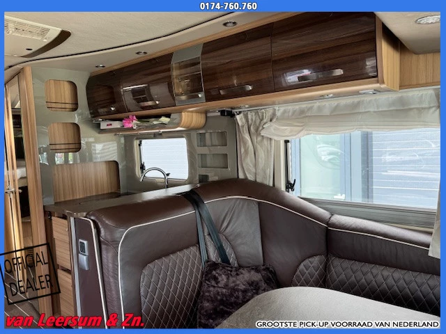 Hoofdafbeelding Knaus R03