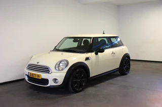 Hoofdafbeelding MINI Cooper MINI Cooper 1.6 ONE HOLLANDSTREET EDITION, Navi, PDC, Airco, Stoelverw