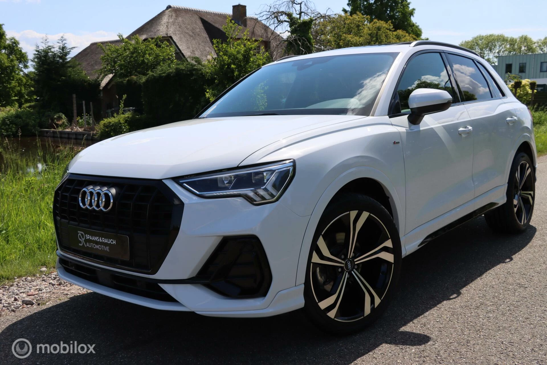 Hoofdafbeelding Audi Q3
