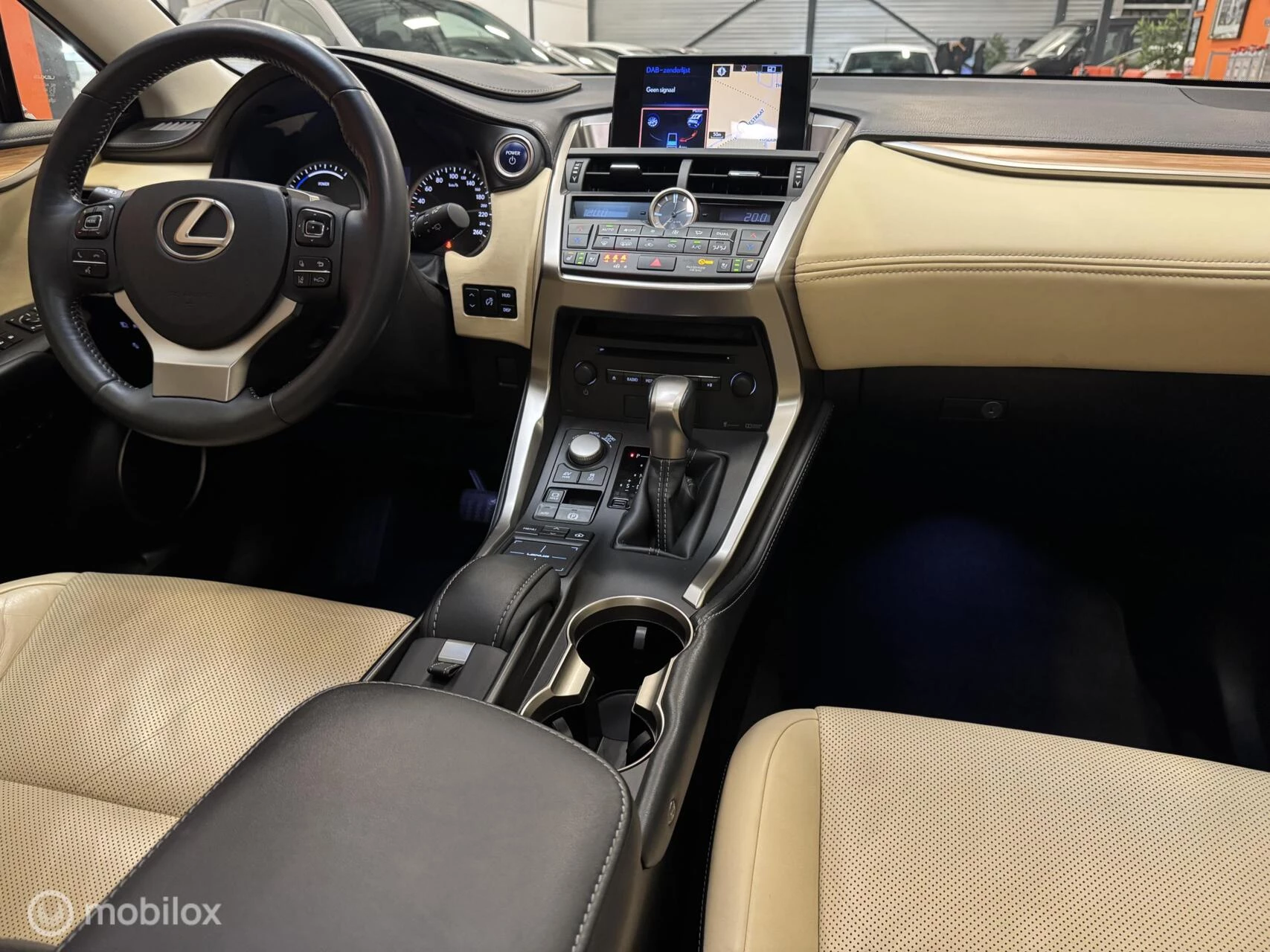 Hoofdafbeelding Lexus NX