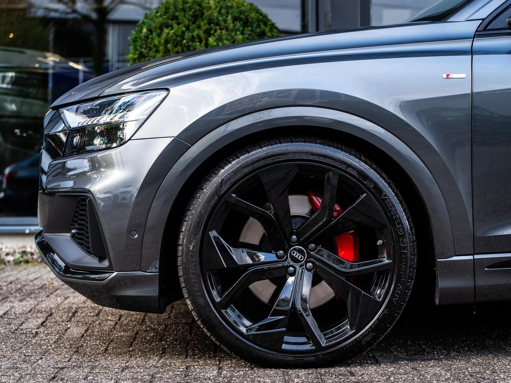 Hoofdafbeelding Audi Q8