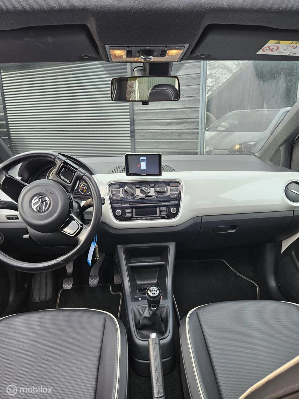 Hoofdafbeelding Volkswagen up!