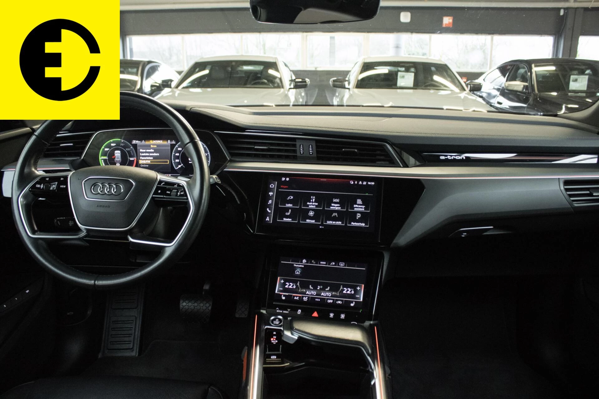 Hoofdafbeelding Audi e-tron