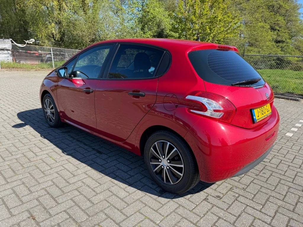 Hoofdafbeelding Peugeot 208