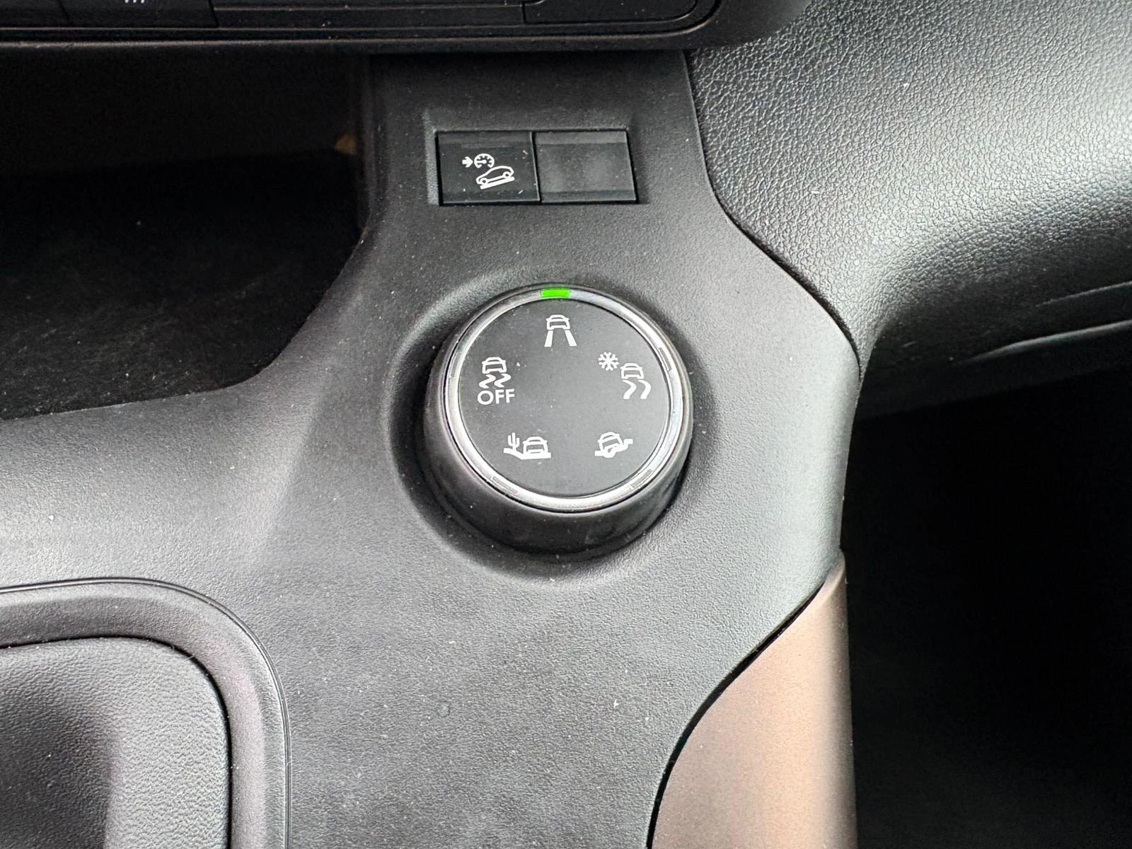 Hoofdafbeelding Peugeot Rifter