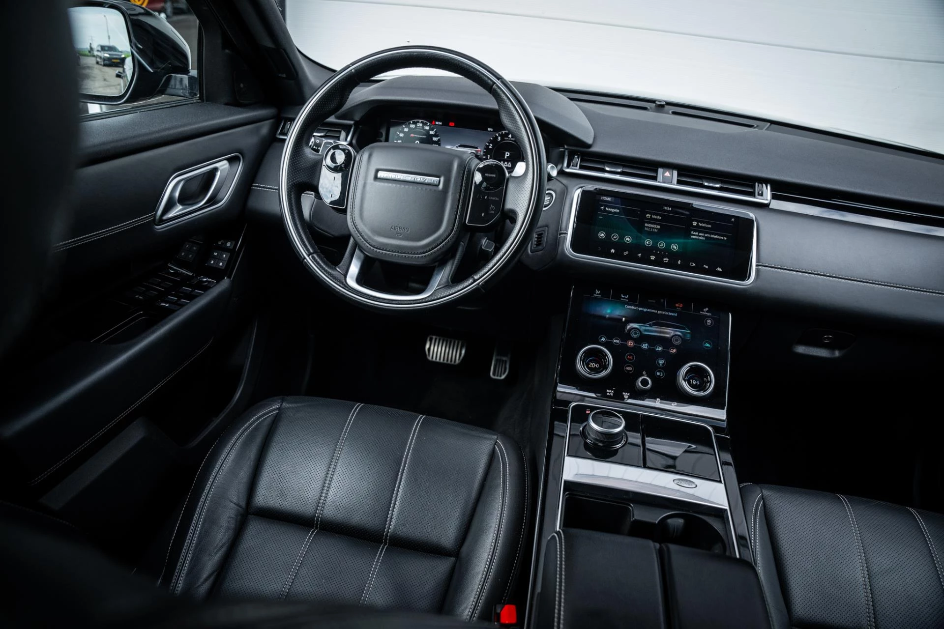 Hoofdafbeelding Land Rover Range Rover Velar