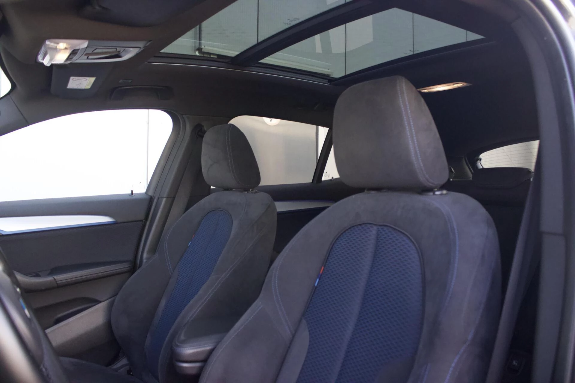 Hoofdafbeelding BMW X2