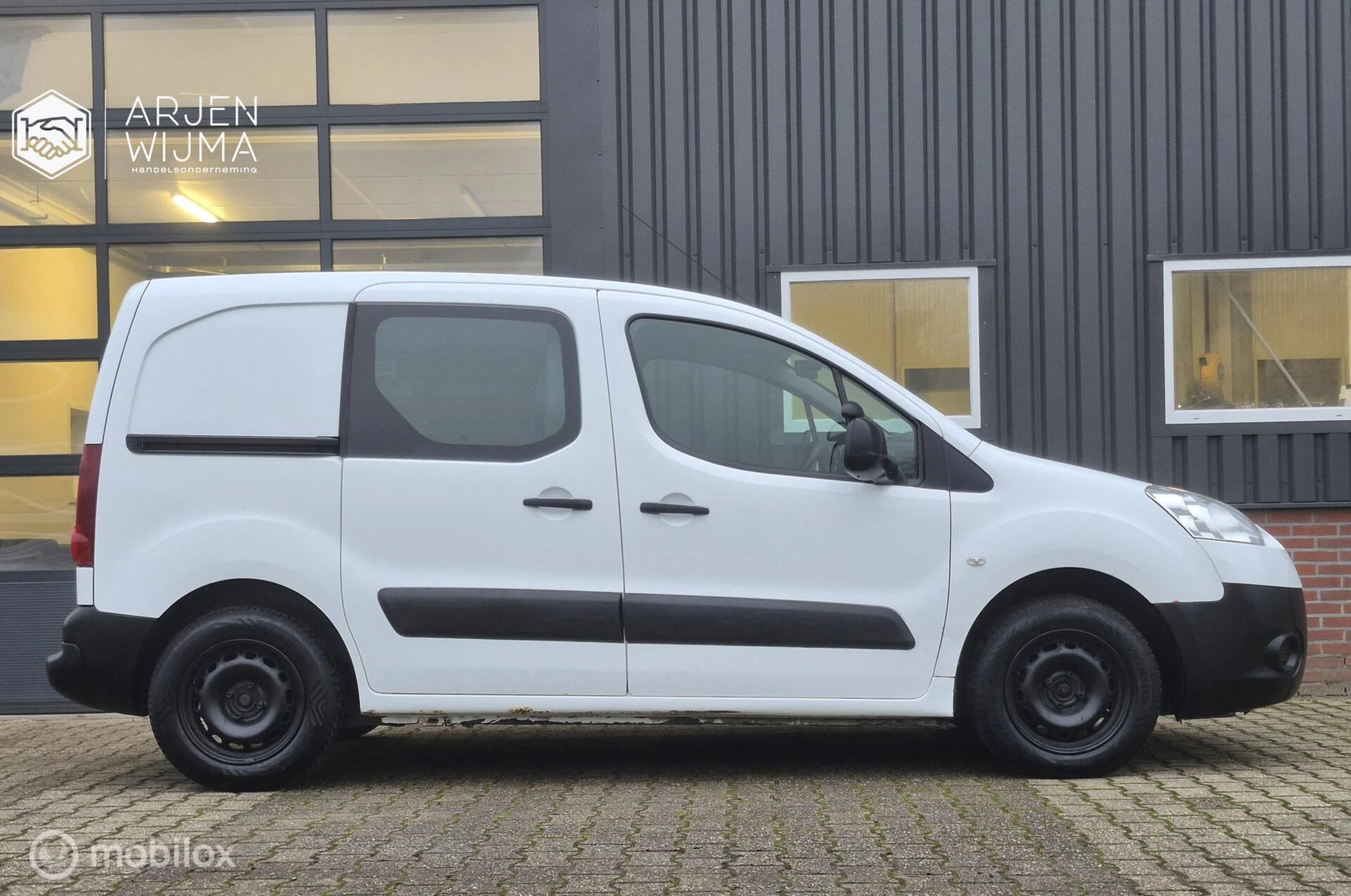 Hoofdafbeelding Peugeot Partner