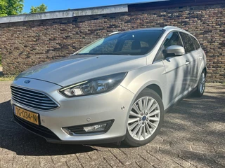 Ford Focus Wagon 1.0 EcoBoost ST Line Business
