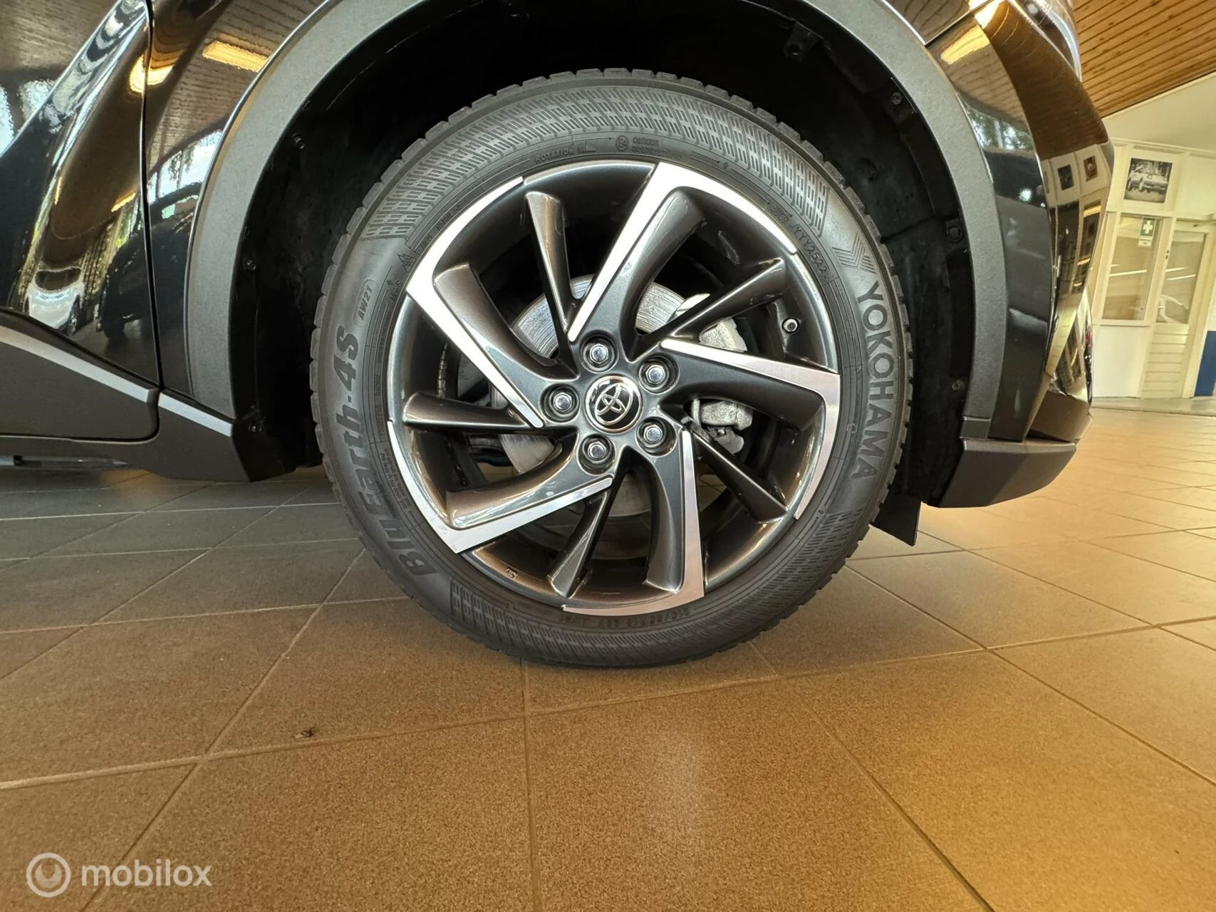 Hoofdafbeelding Toyota C-HR