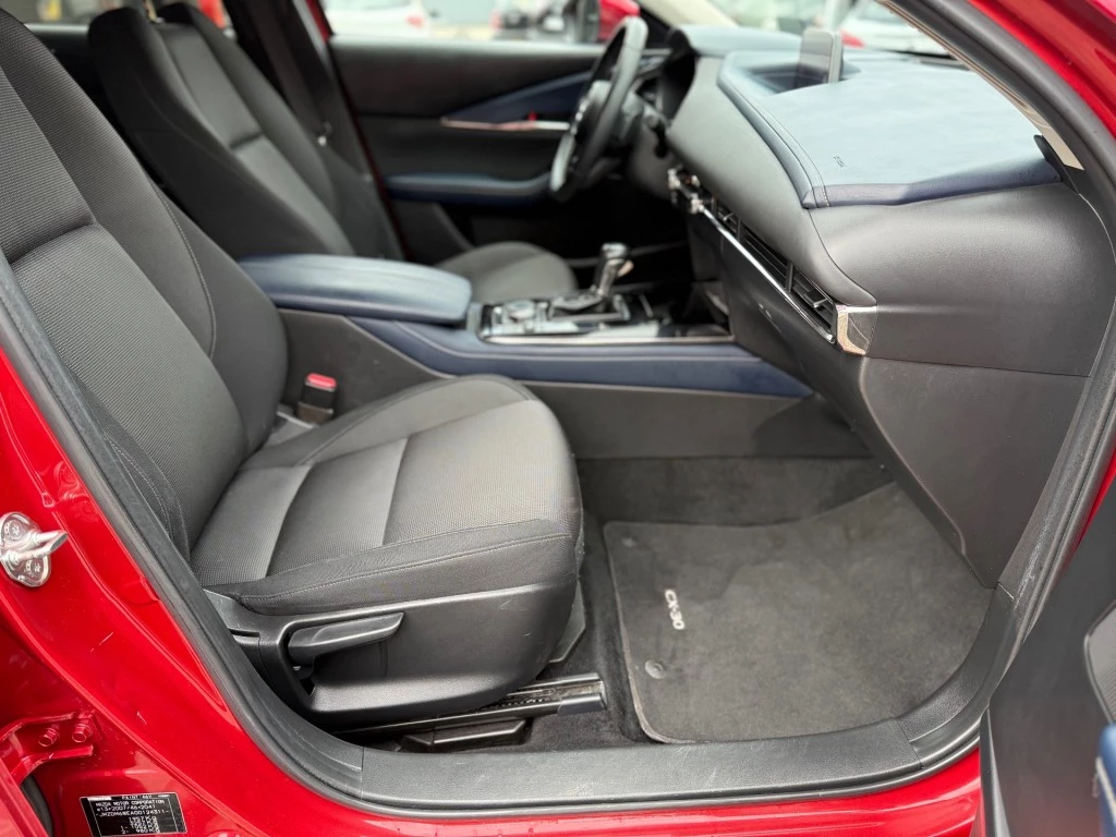Hoofdafbeelding Mazda CX-30