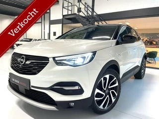 Opel Grandland X 1.2 Turbo Innovation/ 360 Camera/ Led/ 18''LMV