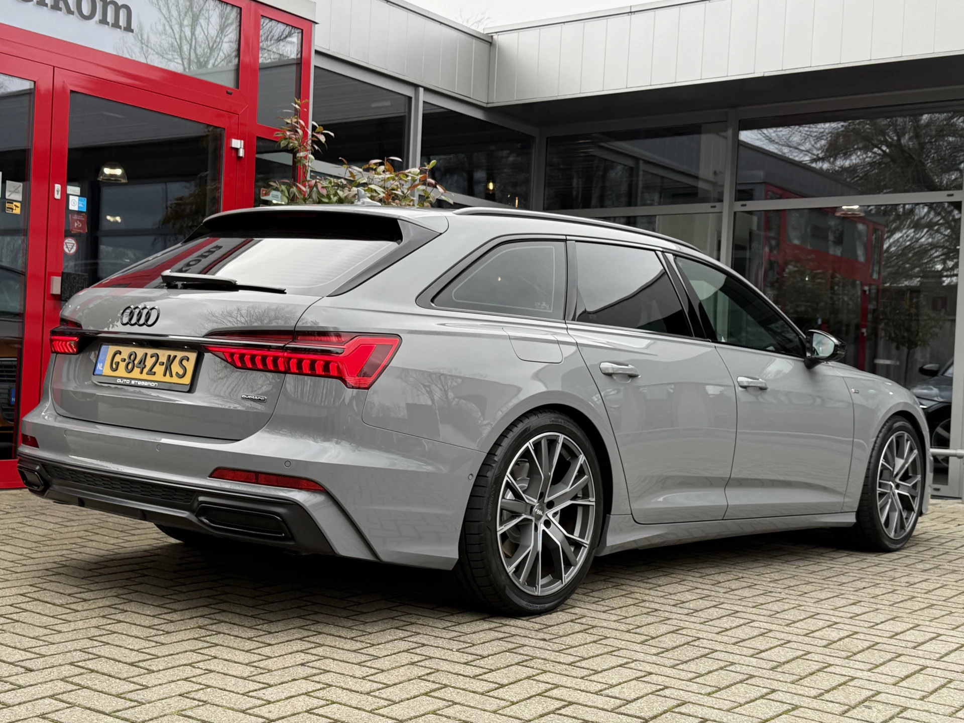 Hoofdafbeelding Audi A6