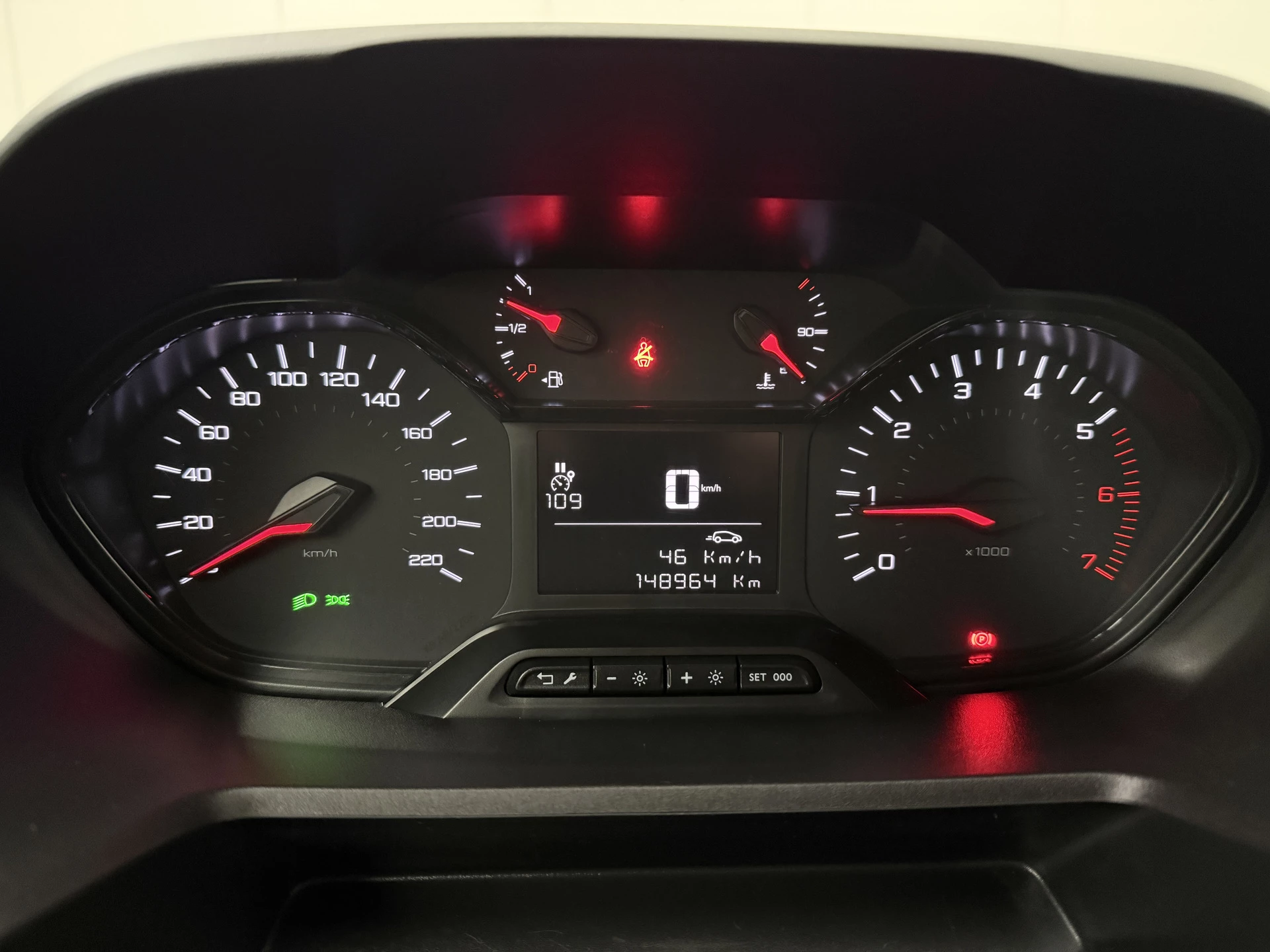 Hoofdafbeelding Peugeot Partner