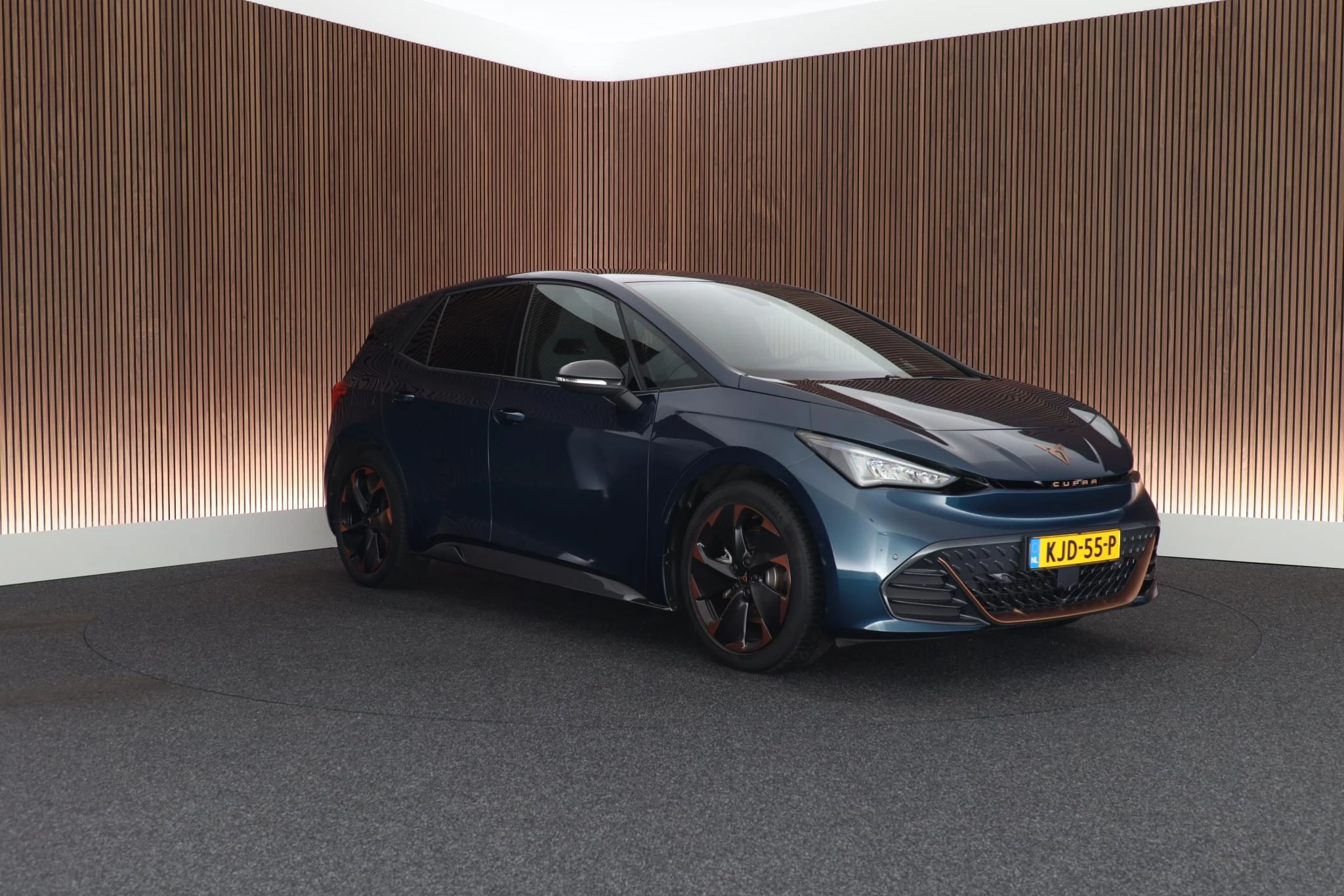 Hoofdafbeelding CUPRA Born