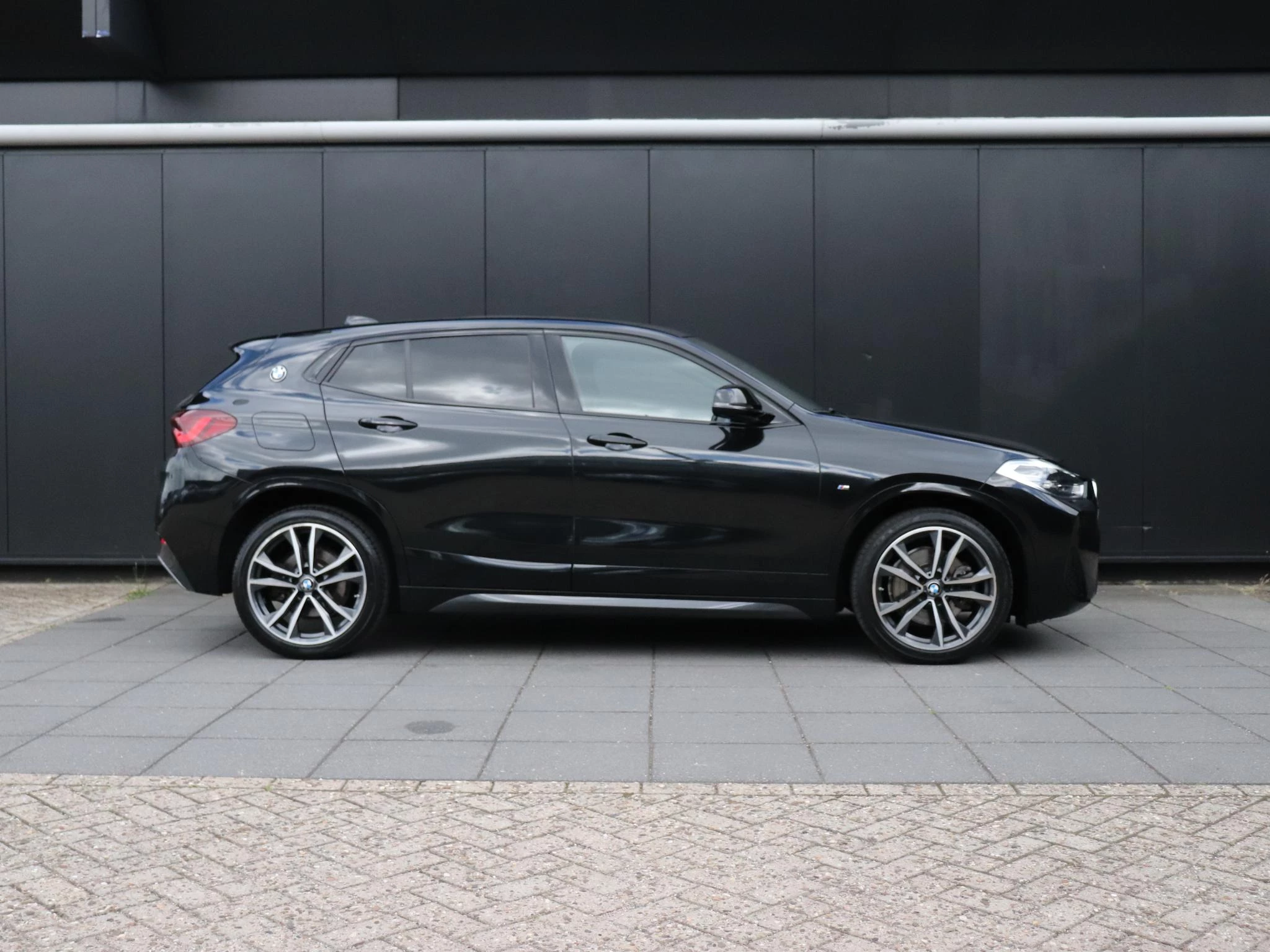 Hoofdafbeelding BMW X2