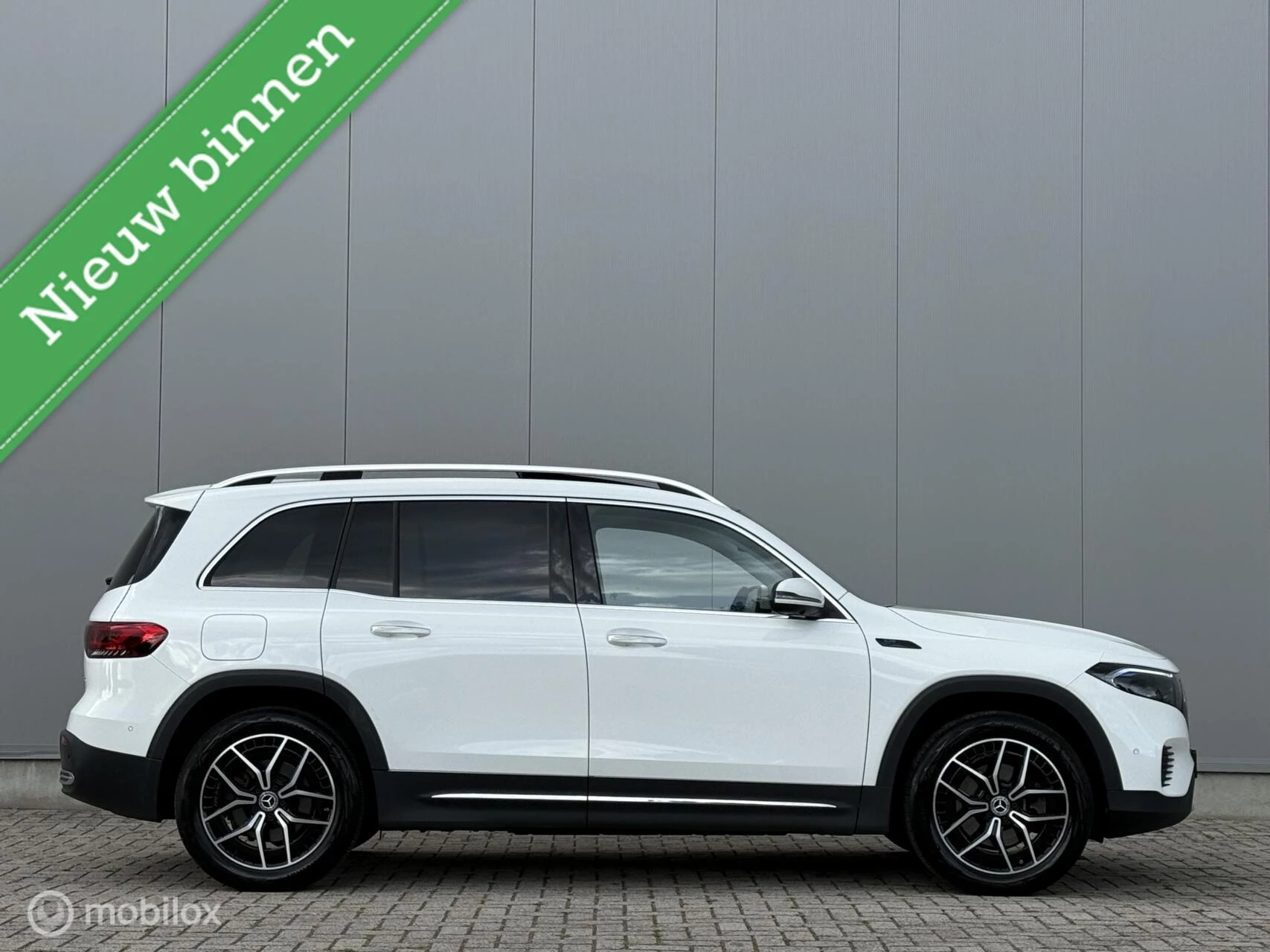 Hoofdafbeelding Mercedes-Benz EQB