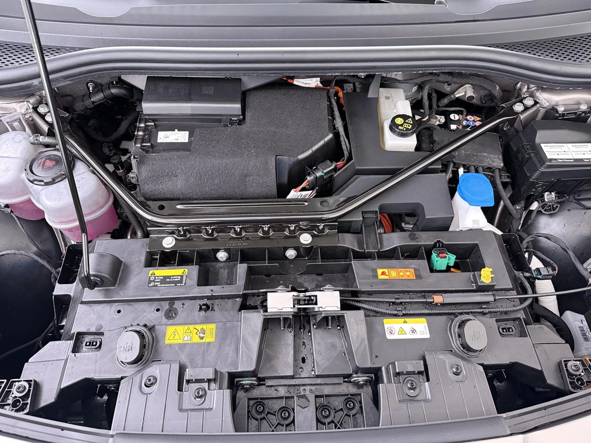 Hoofdafbeelding CUPRA Tavascan