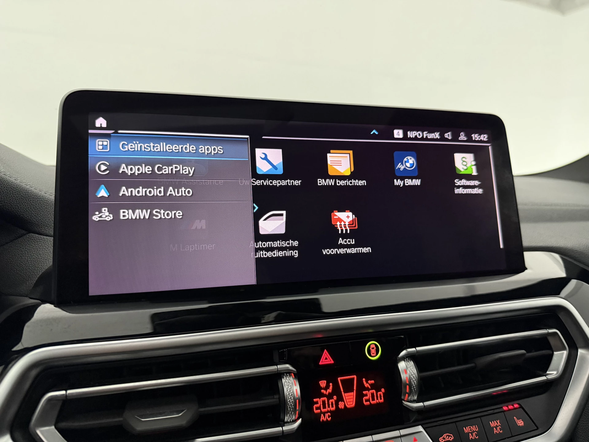 Hoofdafbeelding BMW iX3