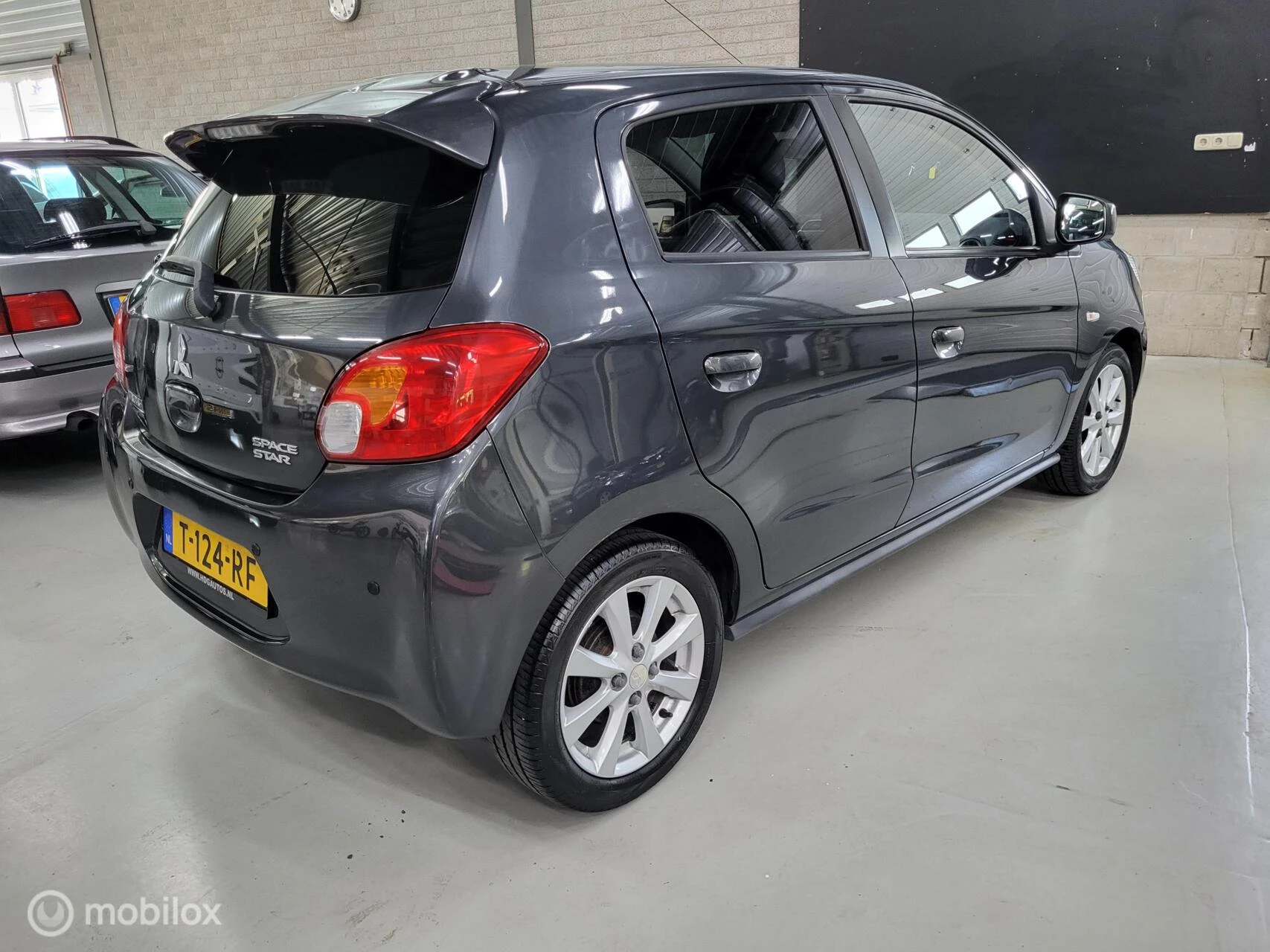 Hoofdafbeelding Mitsubishi Space Star