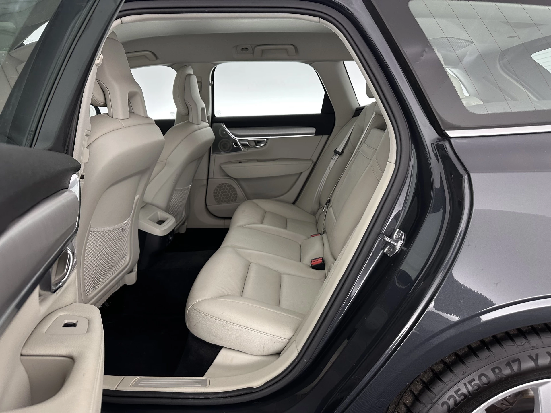 Hoofdafbeelding Volvo V90