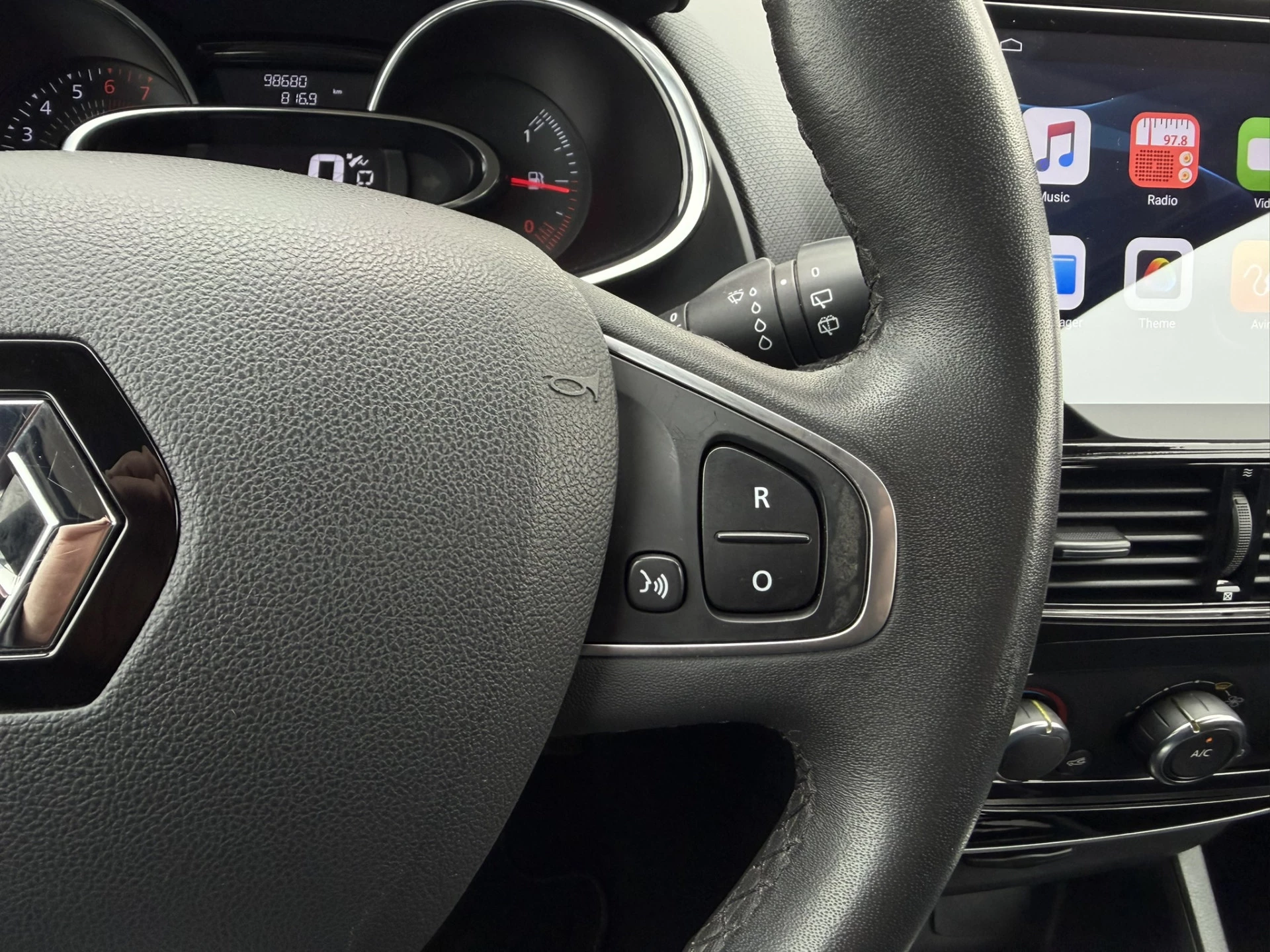 Hoofdafbeelding Renault Clio