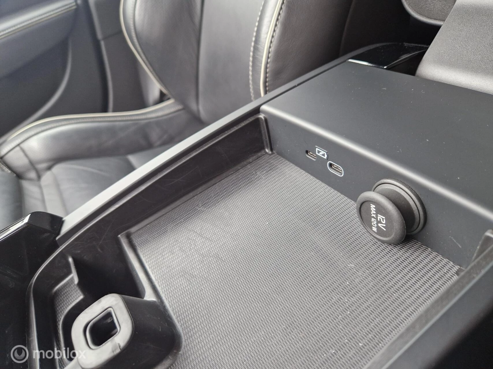 Hoofdafbeelding Volvo V90