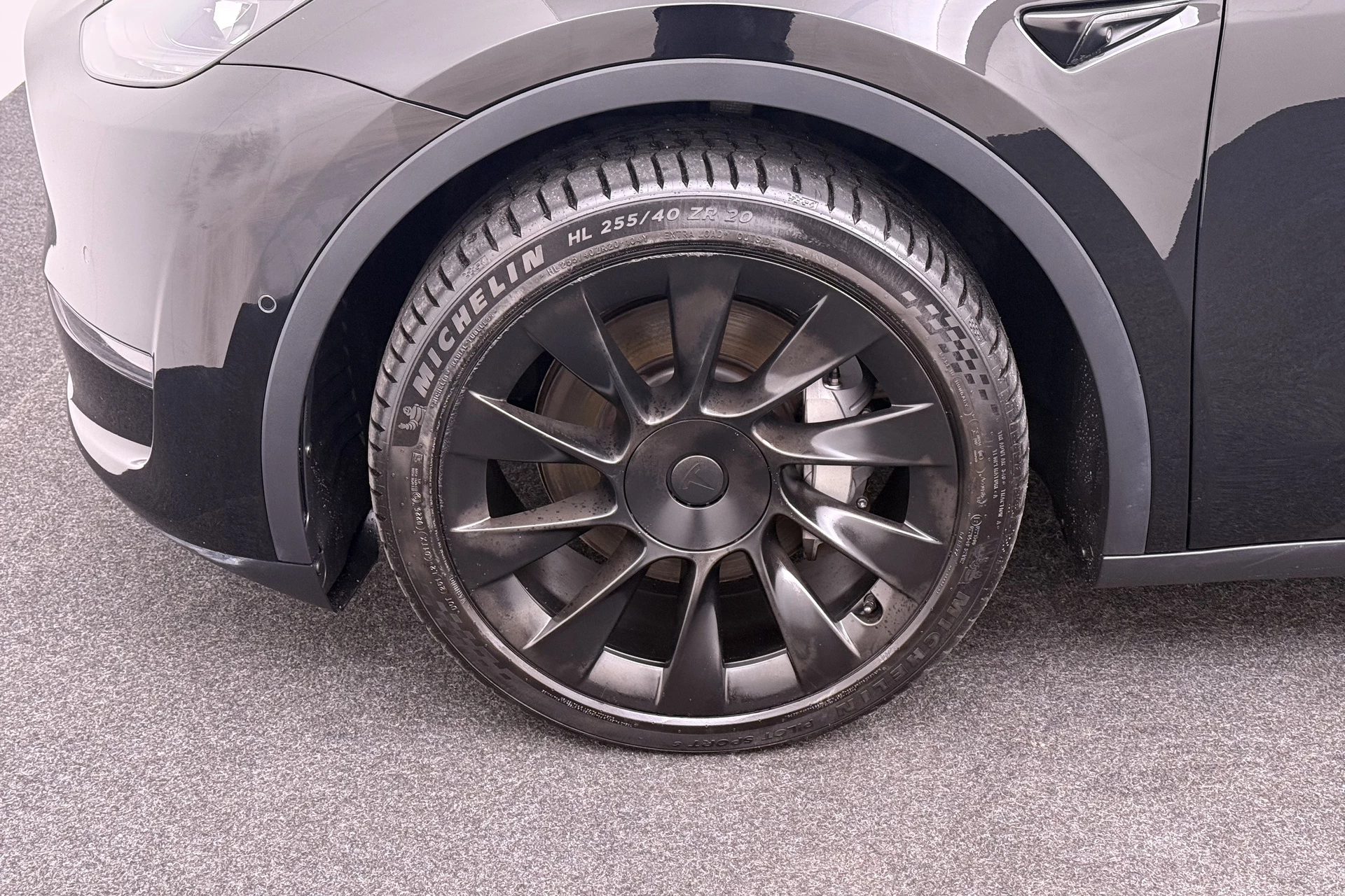 Hoofdafbeelding Tesla Model Y