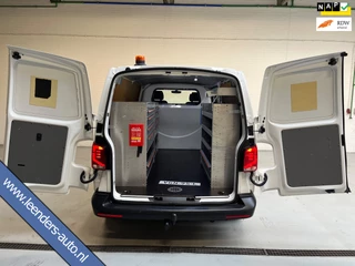 Volkswagen Transporter 4MOTION 4x4 AUTOMAAT Servicewagen 2.0 TDI 150PK euro6 L2H1, Inrichting, V230, Trekhaak, RIJKLAARPRIJS!