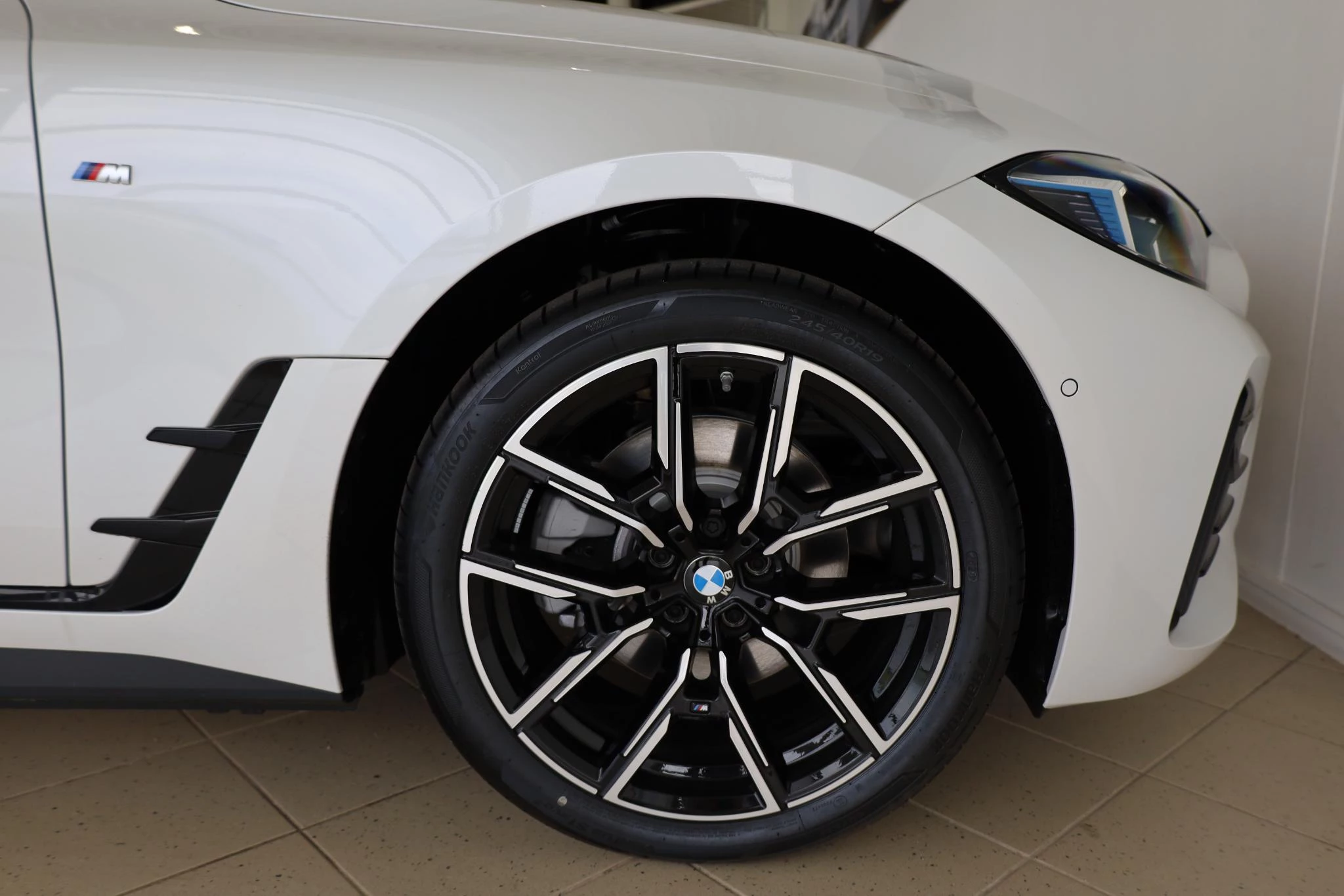 Hoofdafbeelding BMW i4