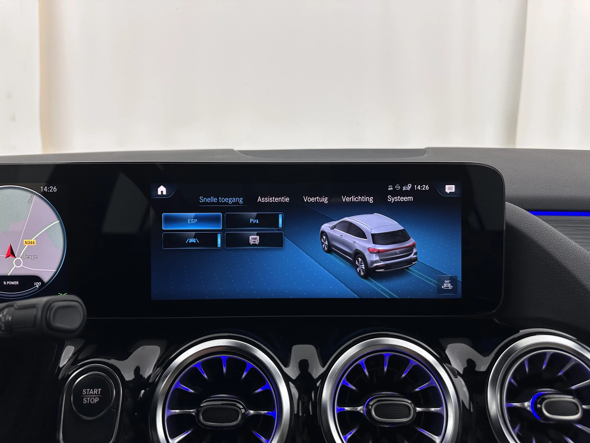 Hoofdafbeelding Mercedes-Benz EQA