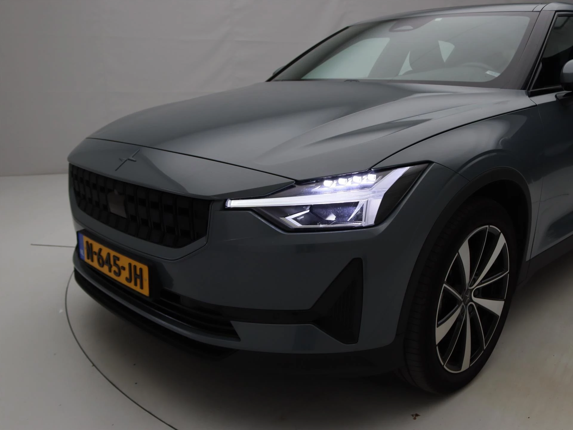 Hoofdafbeelding Polestar 2