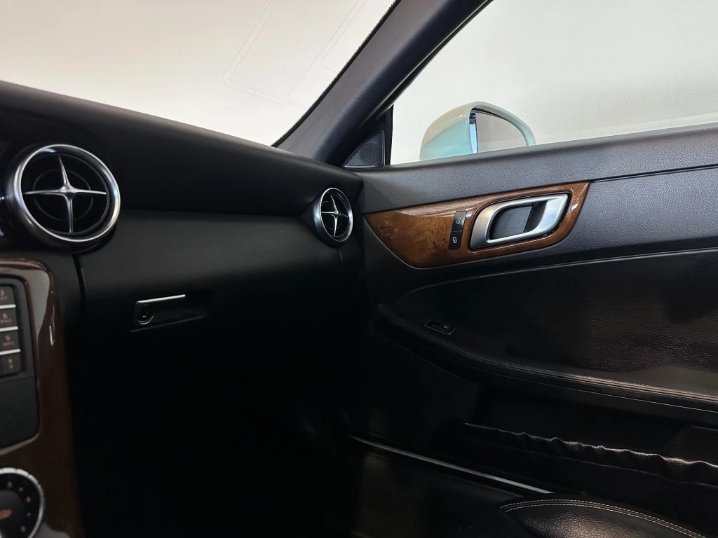 Hoofdafbeelding Mercedes-Benz SLC