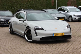 Hoofdafbeelding Porsche Taycan Porsche Taycan Sport Turismo 4S 93 kWh / SoH 91,9% / Panoramadak / 360Camera / Head-up / Accu Performance+ / 21'' / Achterasbesturing / Luchtvering / Keyless / Stoel+Stuurverwarming / DAB / ACC