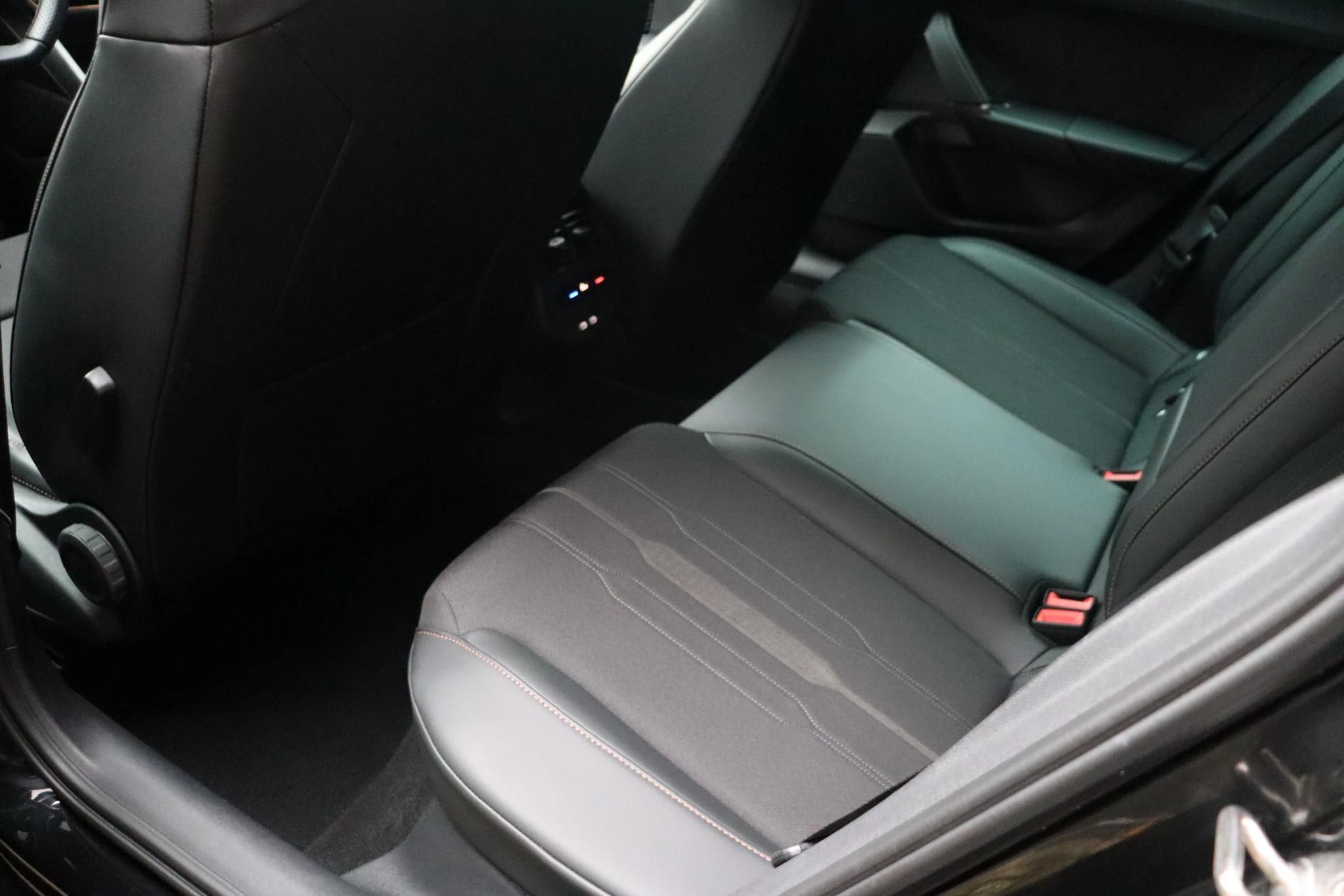 Hoofdafbeelding CUPRA Leon