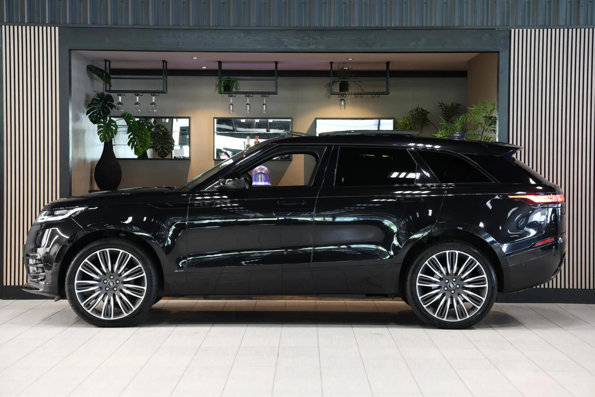 Hoofdafbeelding Land Rover Range Rover Velar