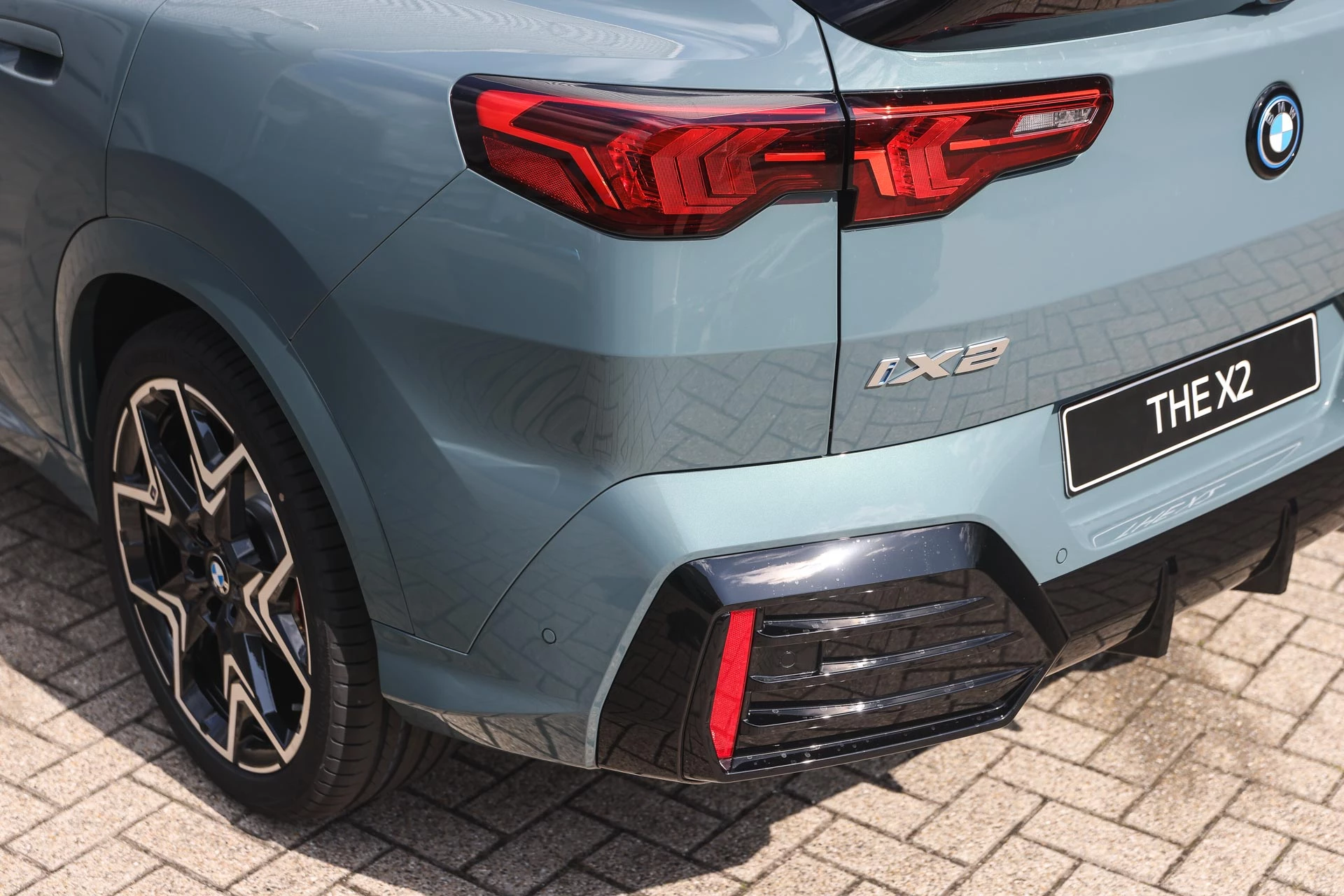 Hoofdafbeelding BMW iX2