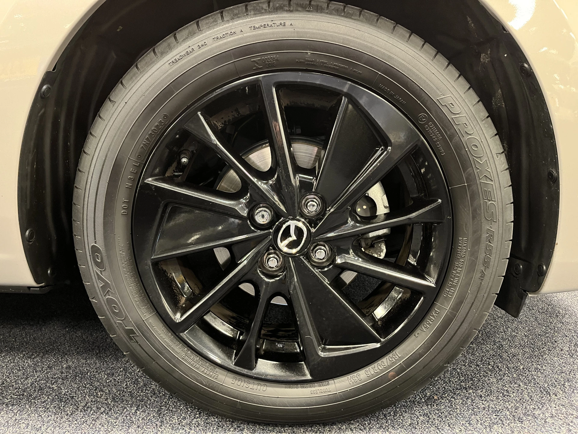 Hoofdafbeelding Mazda 2