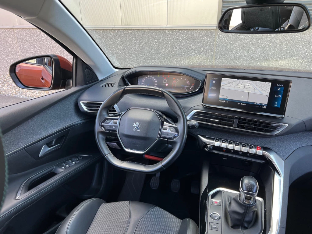 Hoofdafbeelding Peugeot 5008