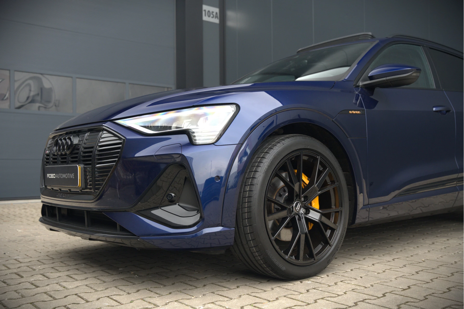 Hoofdafbeelding Audi e-tron