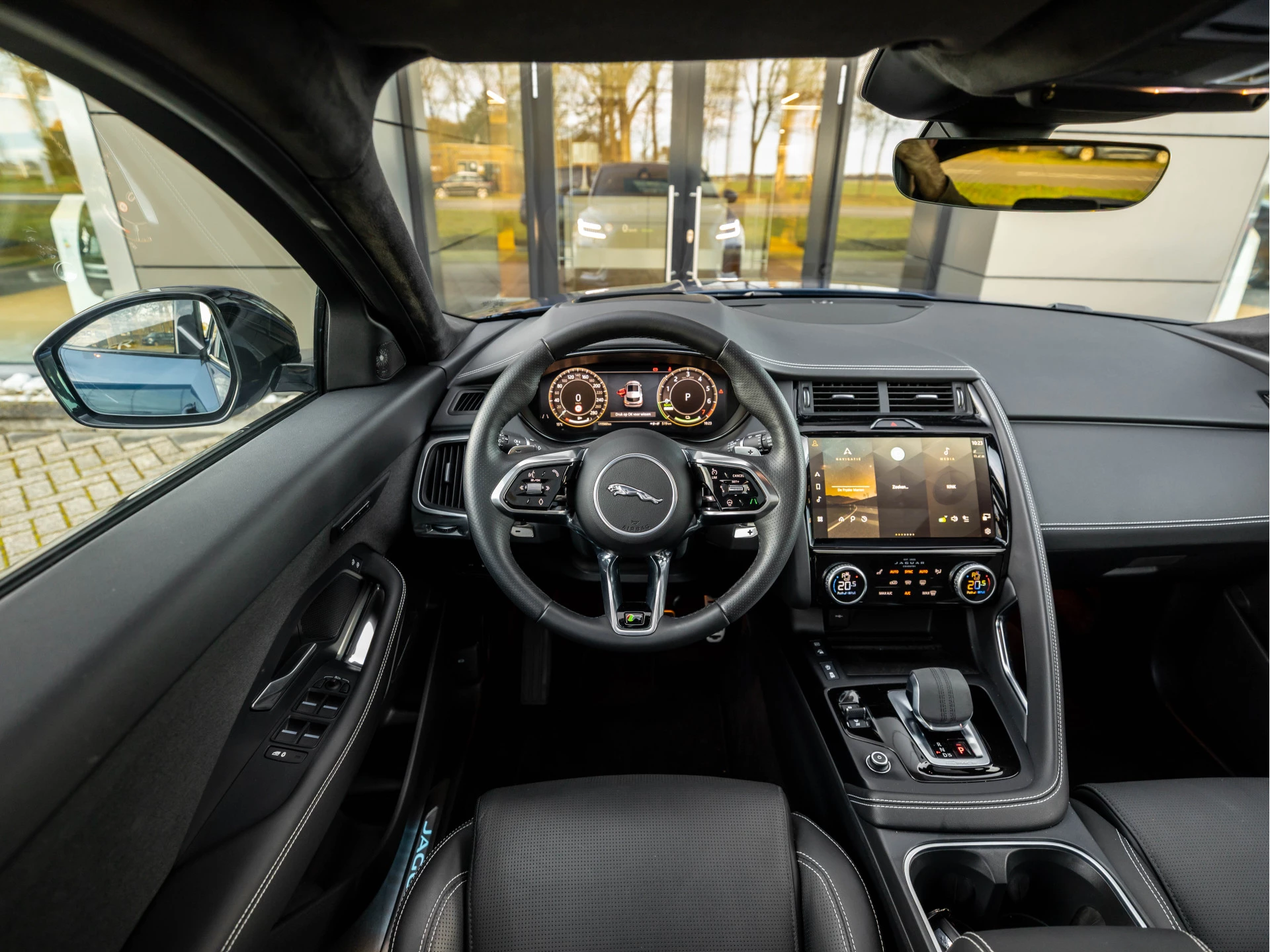 Hoofdafbeelding Jaguar E-PACE