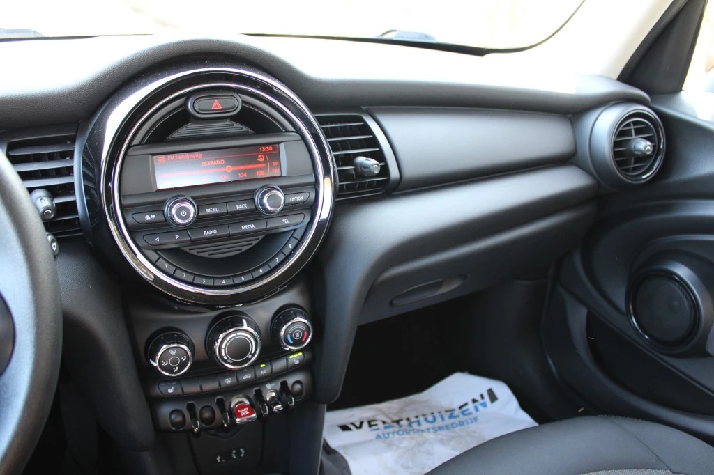 Hoofdafbeelding MINI One